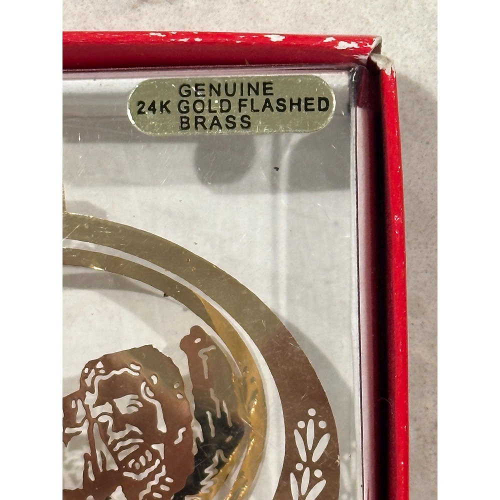 Collector Ornament Mount Rushmore Brass and 25kt gold laser cut ornament - Picture 5 of 5